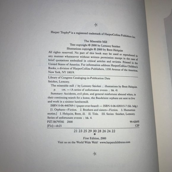 A Series of Unfortunate Events- Book 4 & 7 - Picture 8 of 8